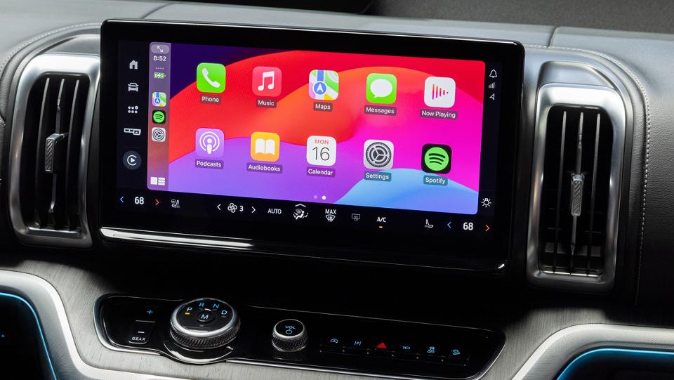 Apple CarPlay® sur un écran central de 13,2 po du VUS Ford Expedition® 2026