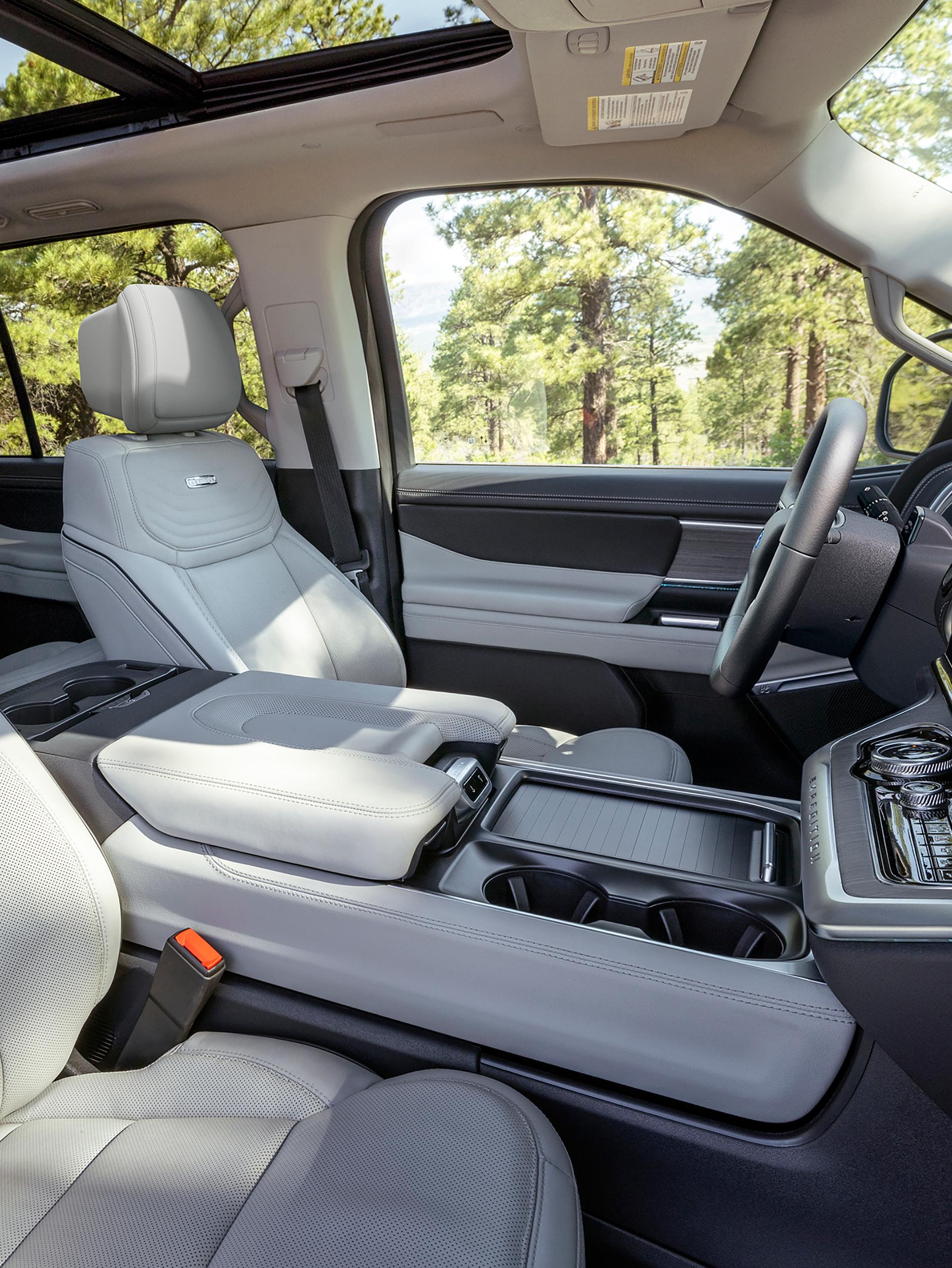 Siège avant du VUS Ford Expedition® Platinum™ 2027
