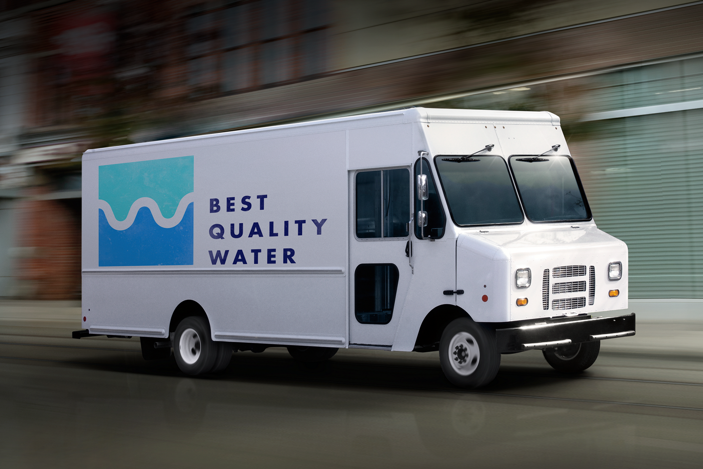 Une caisse sur un Ford Série E à châssis nu 2026, circulant dans une rue industrielle