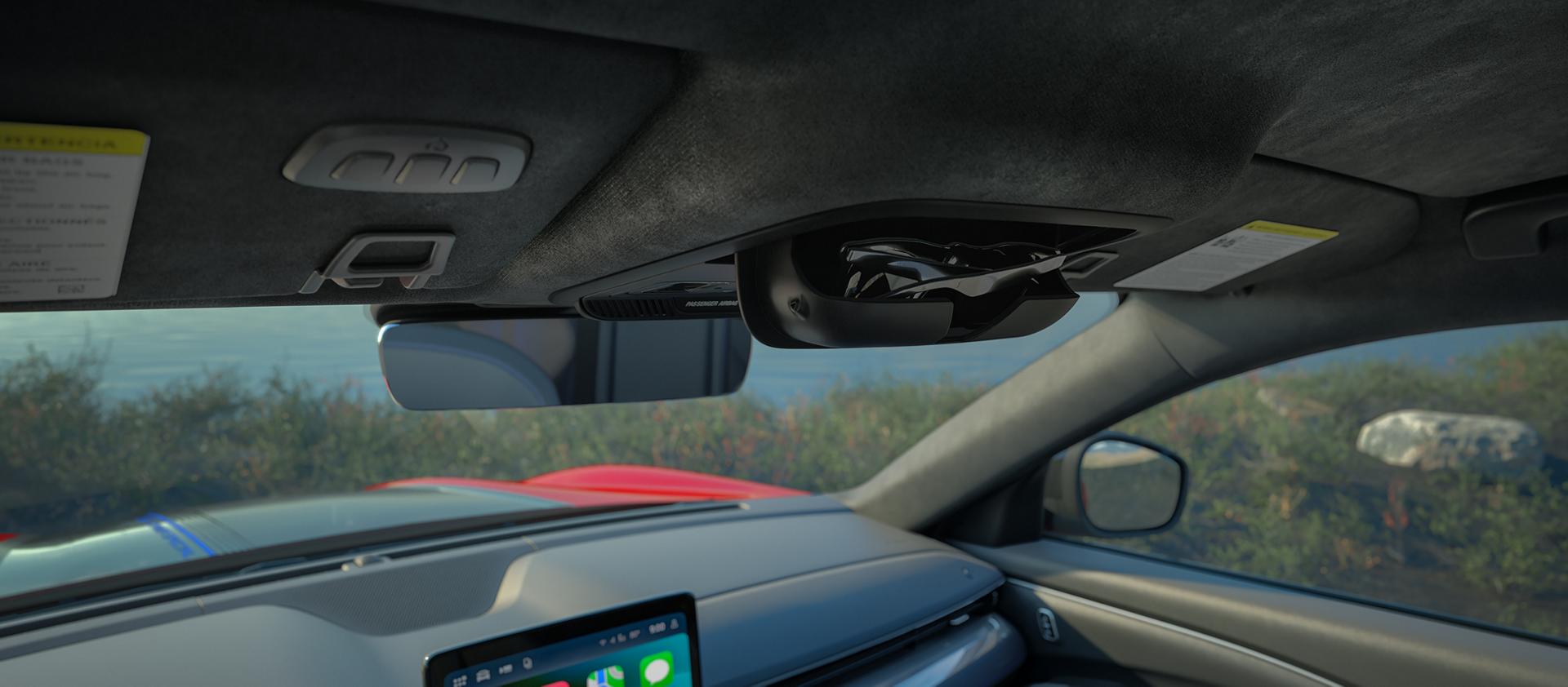 Console de lunettes de soleil dans le VUS Ford Mustang Mach-E® 2026