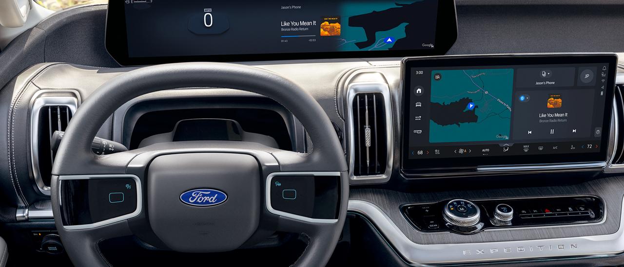 Le VUS Ford Expedition® 2027 avec écran panoramique de 24 po et écran central de 13,2 po