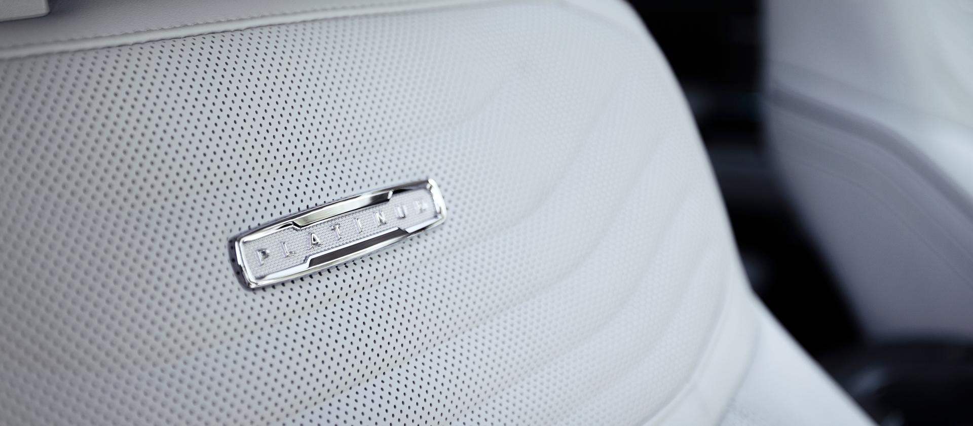 Insigne de siège du VUS Ford Expedition® Platinum™ 2026