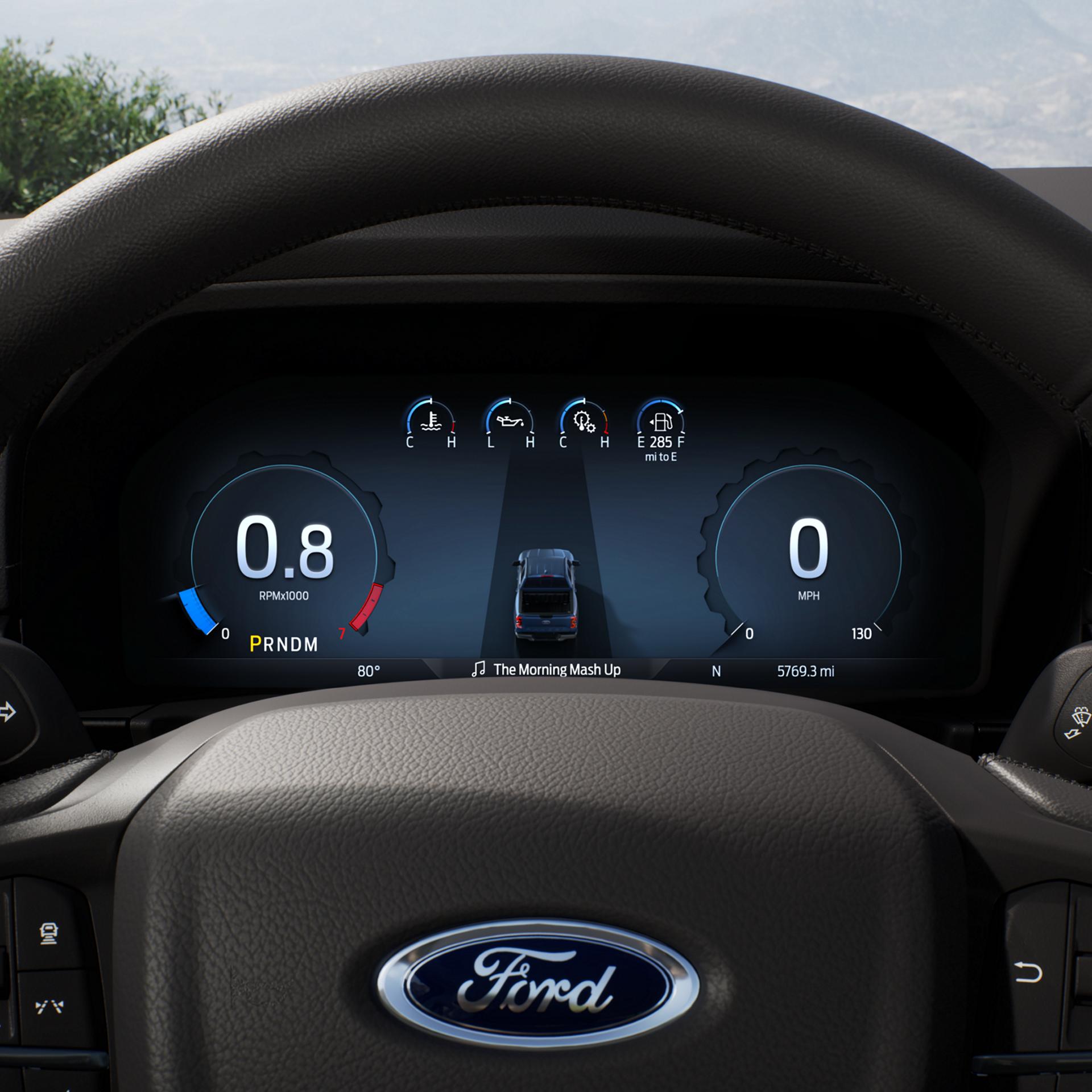 Gros plan du tableau de bord numérique de la camionnette Ford Ranger® 2025