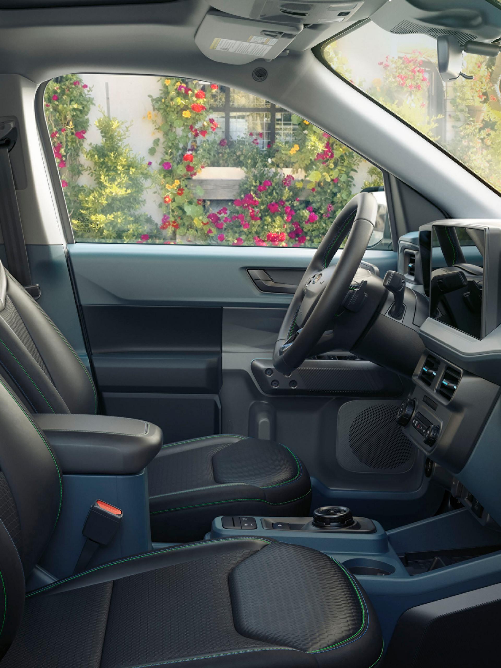 L’intérieur d’une camionnette Ford Maverick Lobo 2026