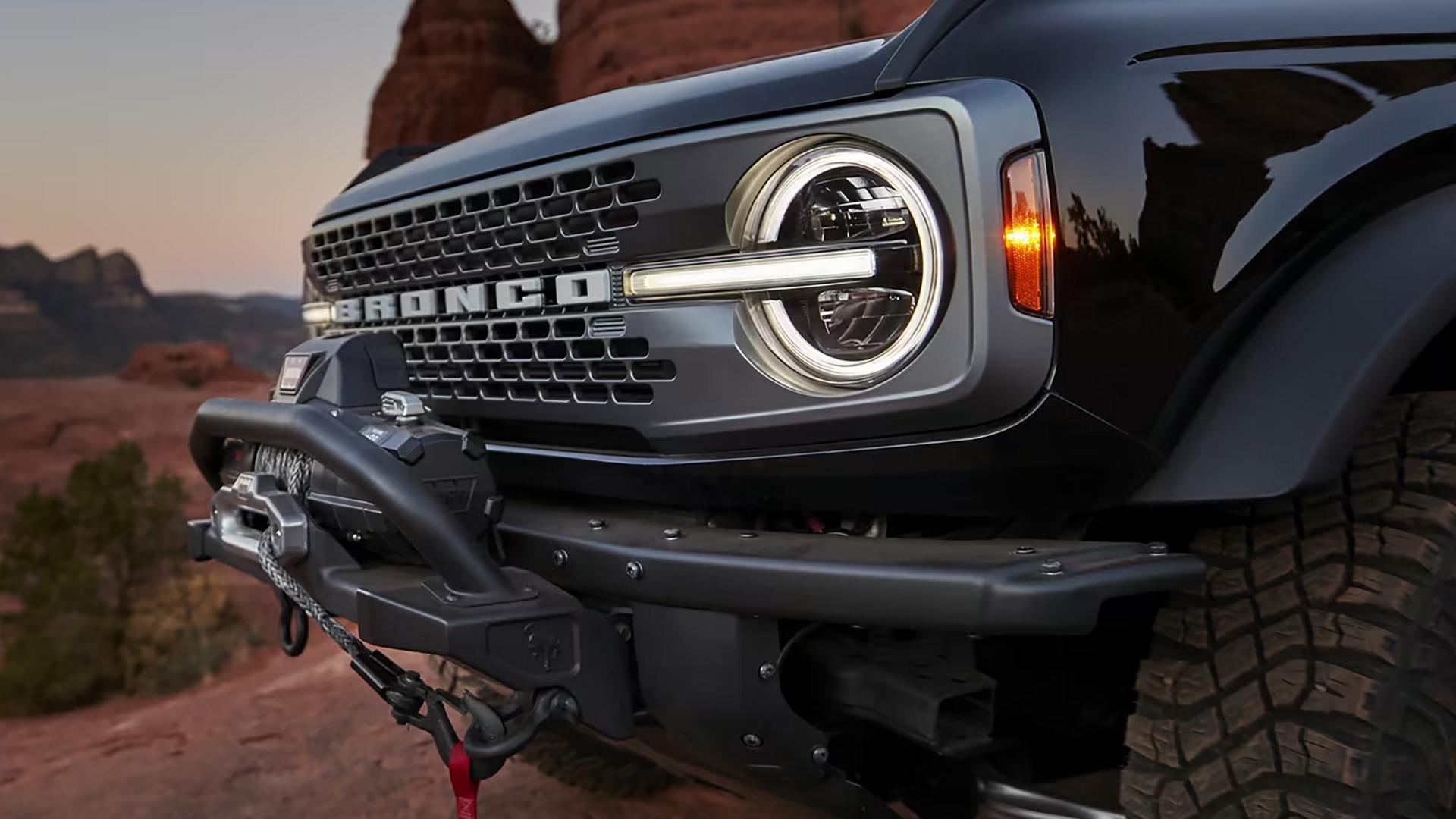Gros plan sur le carénage frontal d’un VUS Ford Bronco® 2026