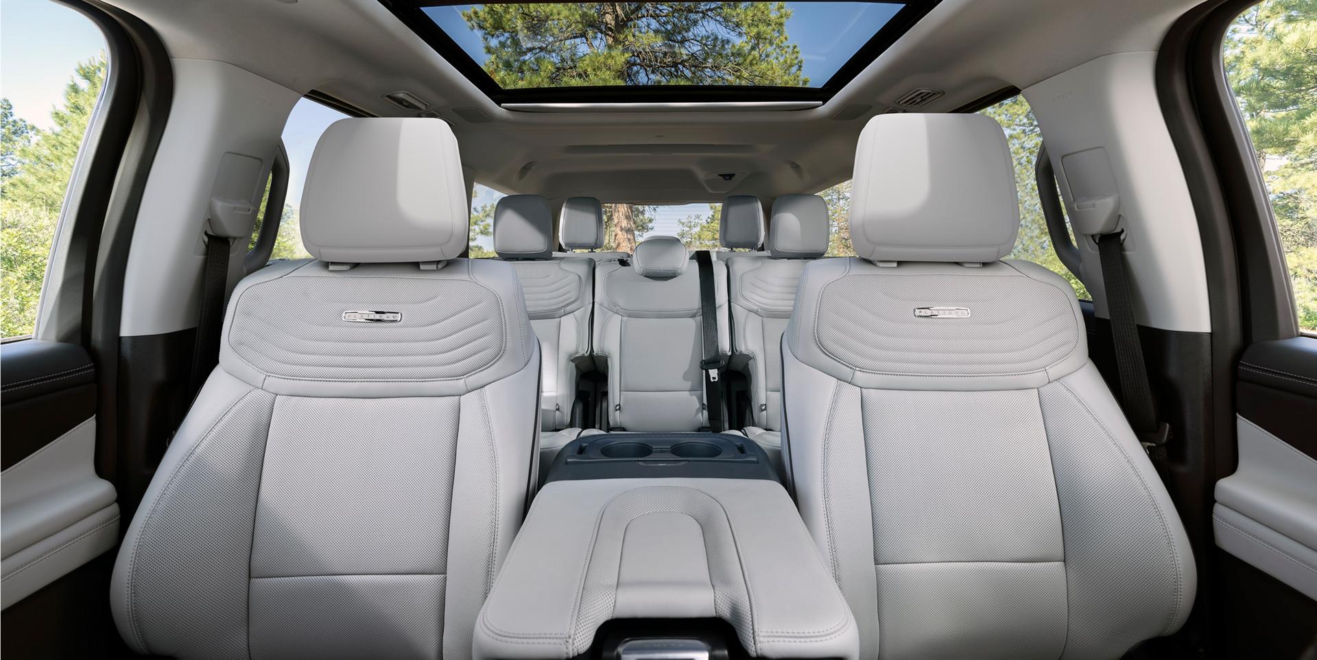 Intérieur du VUS Ford Expedition® Platinum™ 2027
