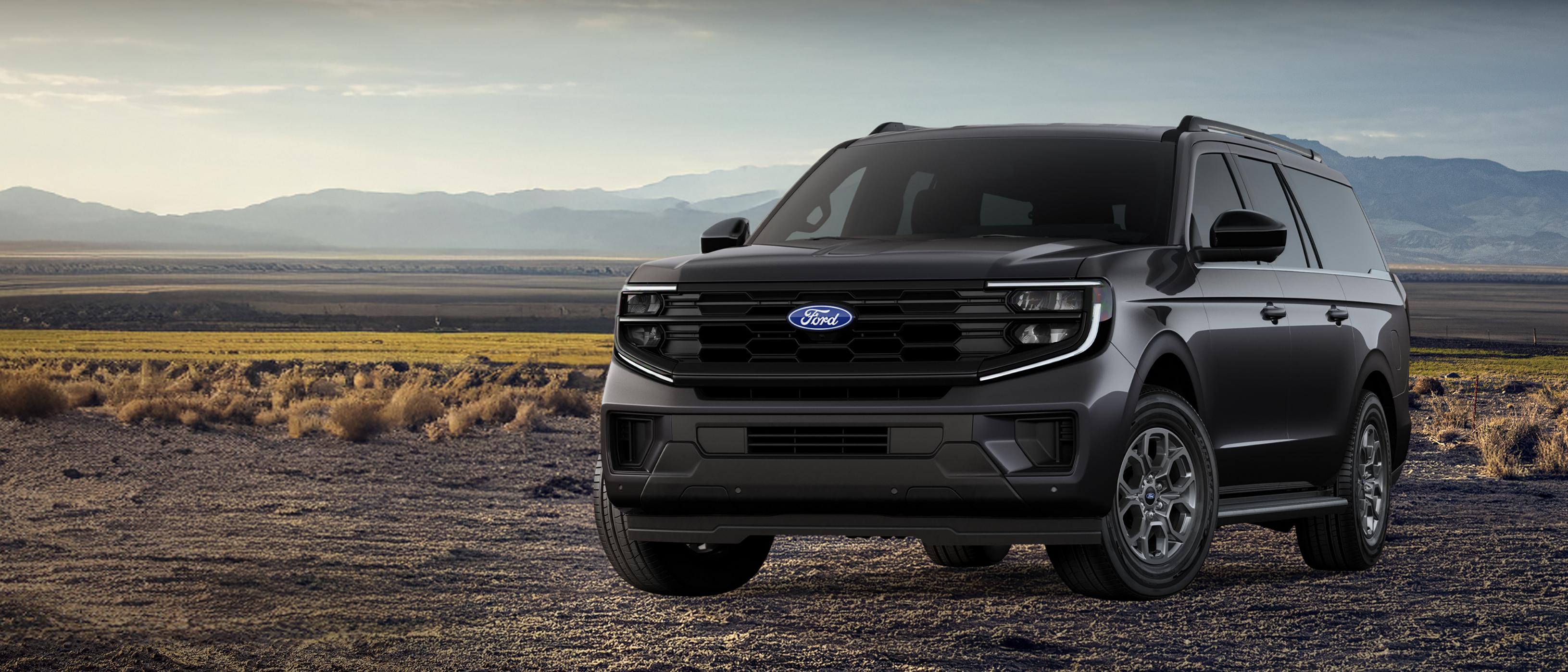VUS Ford Expedition® MAX Active 2027 montré stationné à l’extérieur