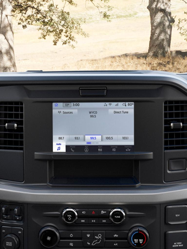 SYNC® 4 avec écran central de 8 po