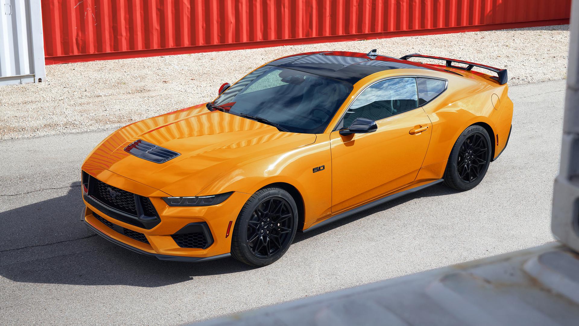 Ford Mustang® GT 2026 avec ensemble Mustang® Nite Pony en option