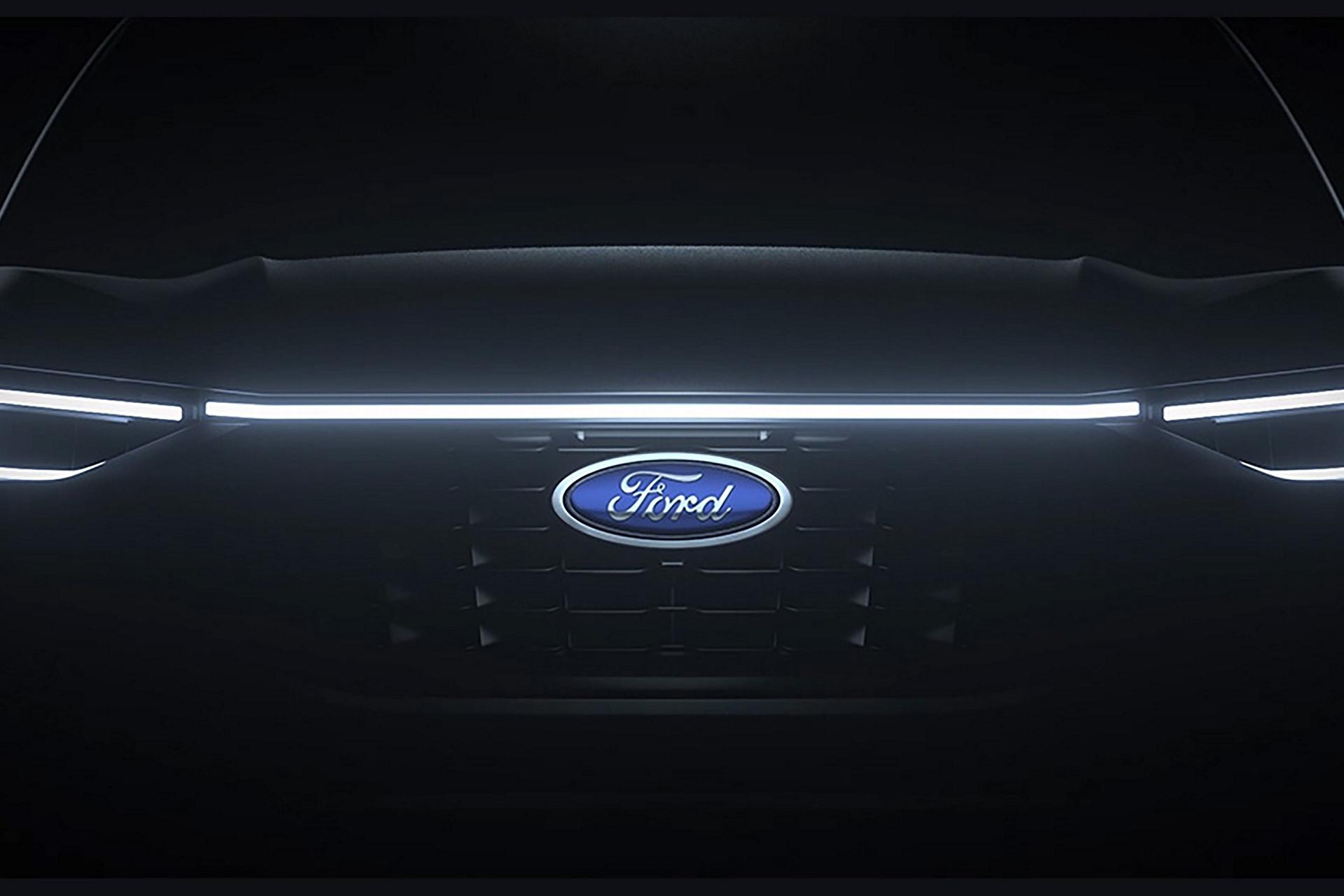 Gros plan sur la barre lumineuse à DEL du VUS Ford Escape® 2026