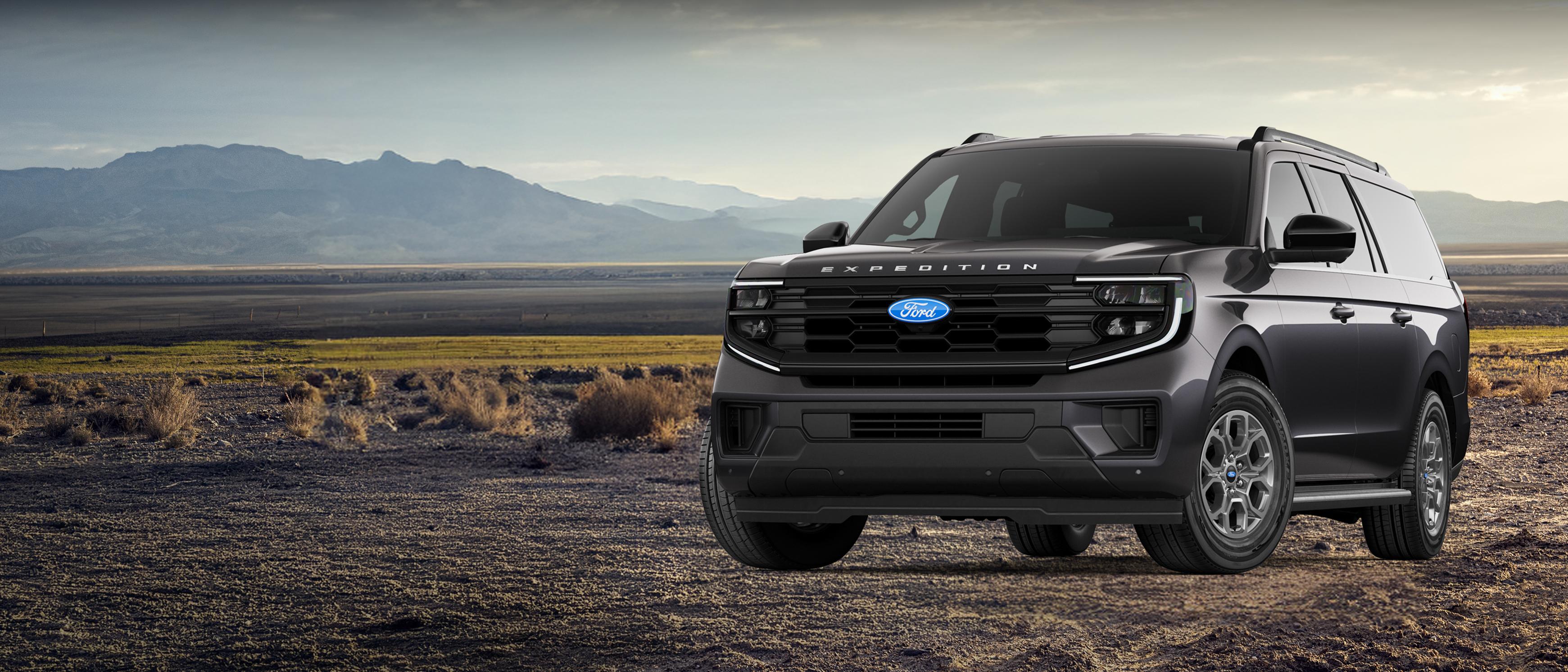 VUS Ford Expedition® MAX Active 2027 montré stationné à l’extérieur